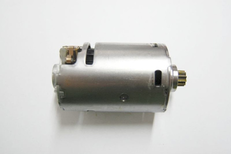 DeWALT Część zamienna do DC213- Silnik nr.250 Kod: 492829-00 (Produkt Wycofany)