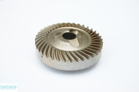 DeWALT Część zamienna do DW831- Przekładnia i wałek zębaty nr.117 Kod: 429951-00