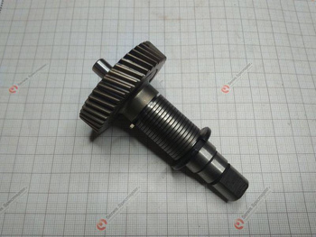 BLACK&DECKER Część Zamienna do GK 2240-Przekładnia i wał Nr.7 Kod:90082262 (Produkt Wycofany)